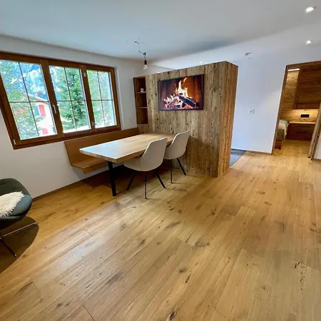 Spatz Garden Near Oeschinen Appartamento Kandersteg